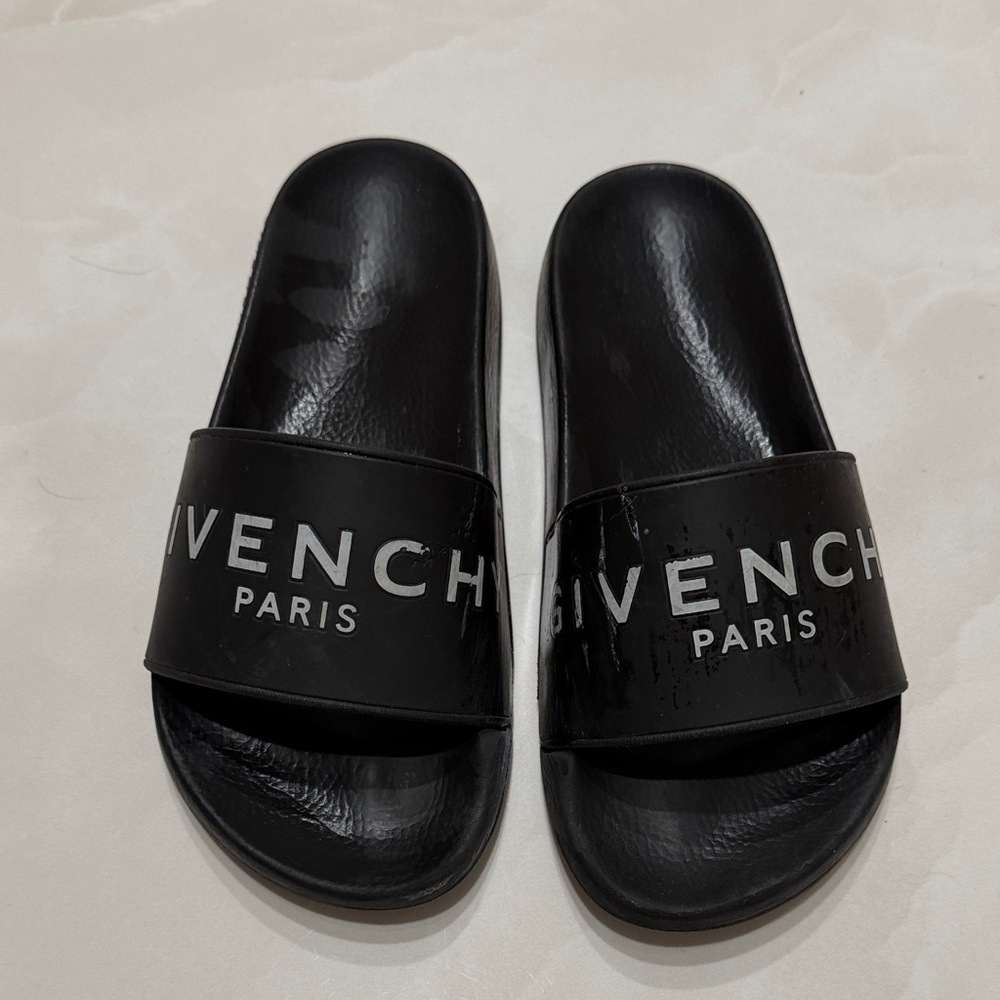 Givenchy Black Logo Slides